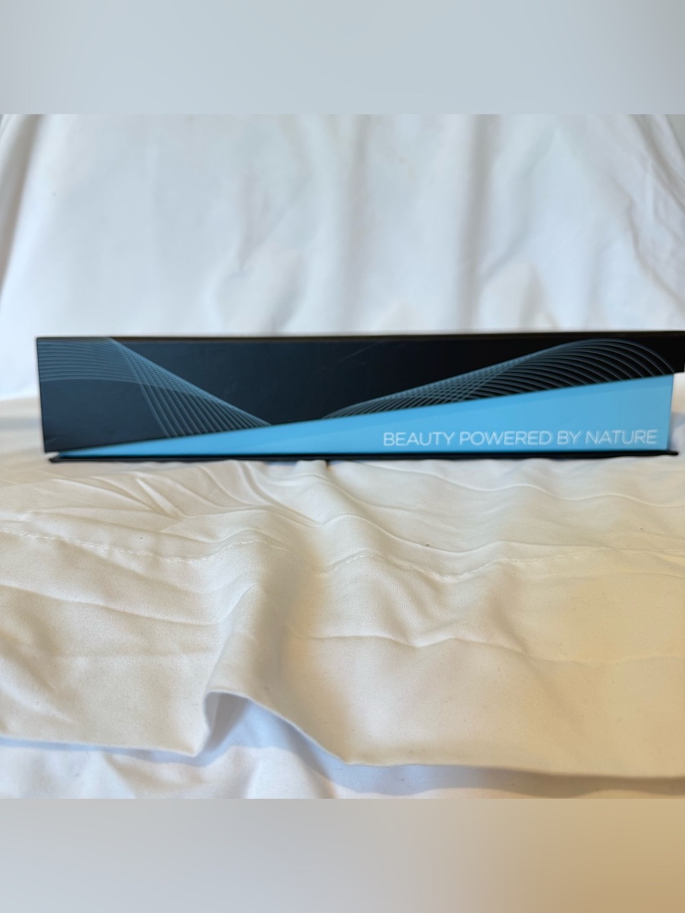 Bio Ionic StyleWinder Pro Rotating Styling Iron - White - Picture 5 of 9